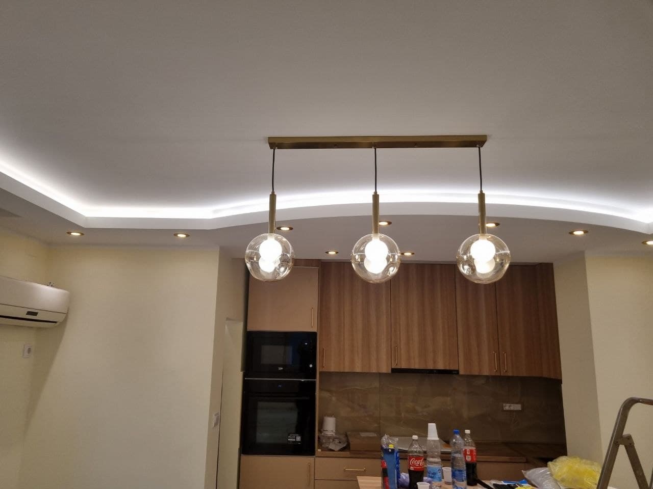 Lusteri i plafonska rasveta, Ruma